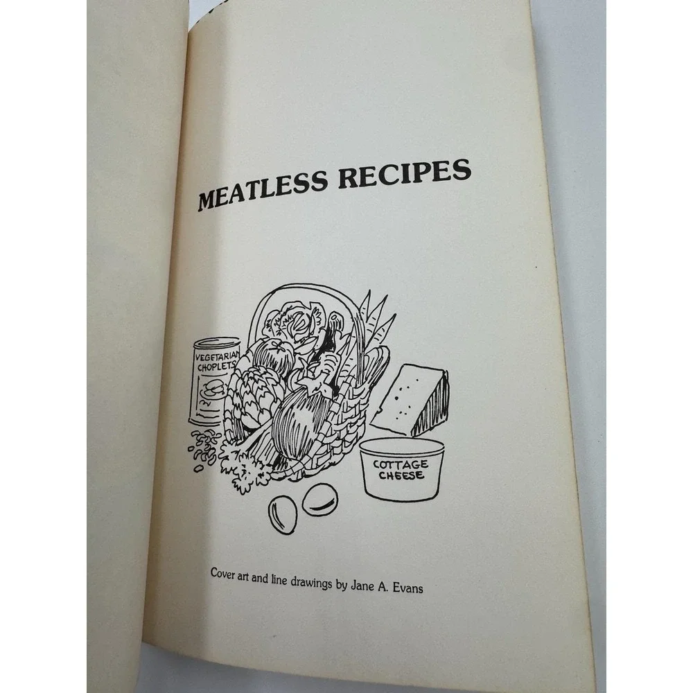 Meatless Recipes (Quest) by Gebhardt, Mattie, Acceptable Book